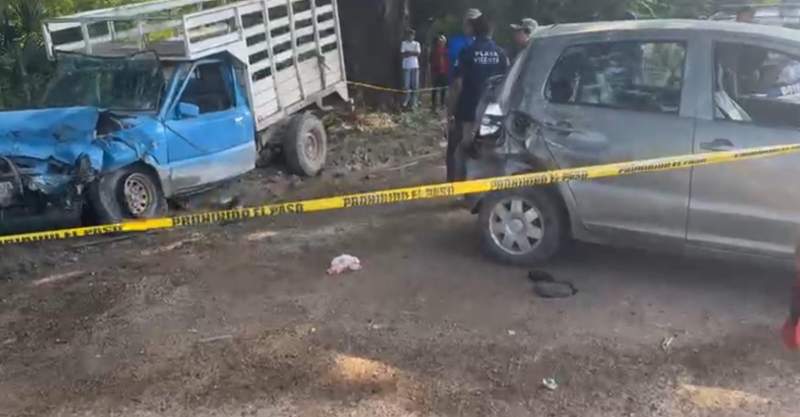 Un fallecido y dos lesionados deja accidente en la carretera Juchitán a Playa Vicente