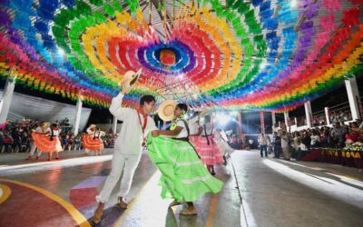 Celebran la Guelaguetza Chinanteca 2024 en San Lucas Ojitlán