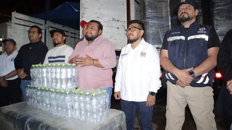 Fluye la ayuda tras inundaciones en Juchitán; IEEPO se suma a los donativos