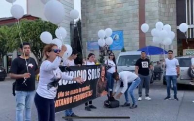 Madre del periodista Mauricio Cruz Solís, asesinado en Uruapan, arremete contra alcalde