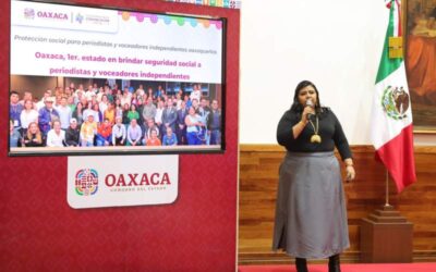 Oaxaca a la vanguardia, brinda seguridad social a periodistas y voceadores
