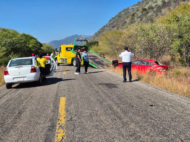 Llama Policía Vial Estatal a cumplir medidas de seguridad vial para reducir accidentes