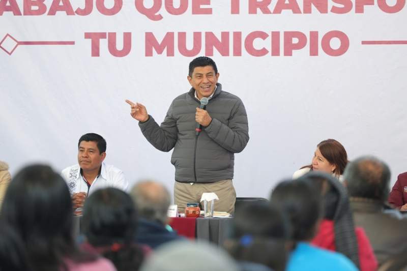 Inicia Gobernador de Oaxaca gira de trabajo 2025 con inversión millonaria en la Sierra de Juárez