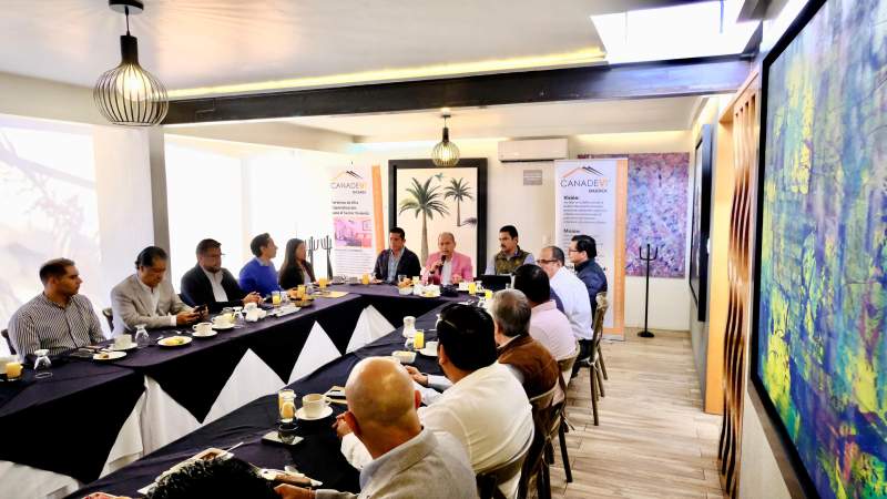 Trabaja Ray Chagoya con sectores productivos para consolidar la transformación en Oaxaca de Juárez