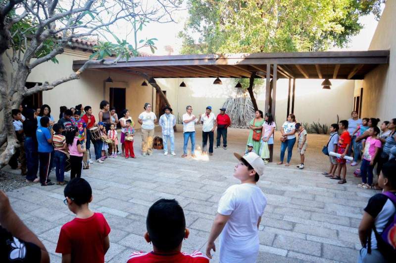 A través de talleres de iniciación artística, gobierno Juchiteco fomenta el desarrollo infantil