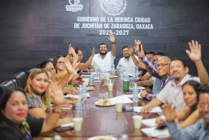 Cabildo de Juchitán aprueba convocatoria para elección de autoridades auxiliares