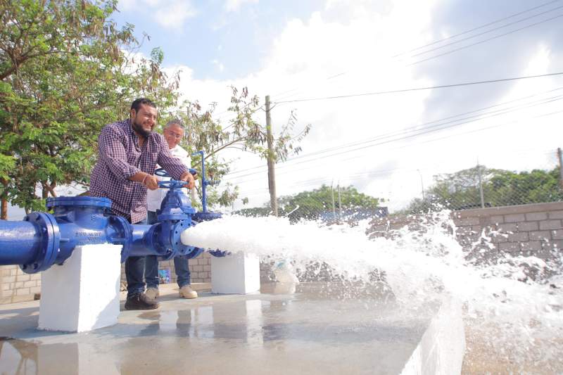 Más agua para Juchitán: Gobierno juchiteco supervisa fase final del pozo Nº 9, que beneficiará a la octava y novena sección