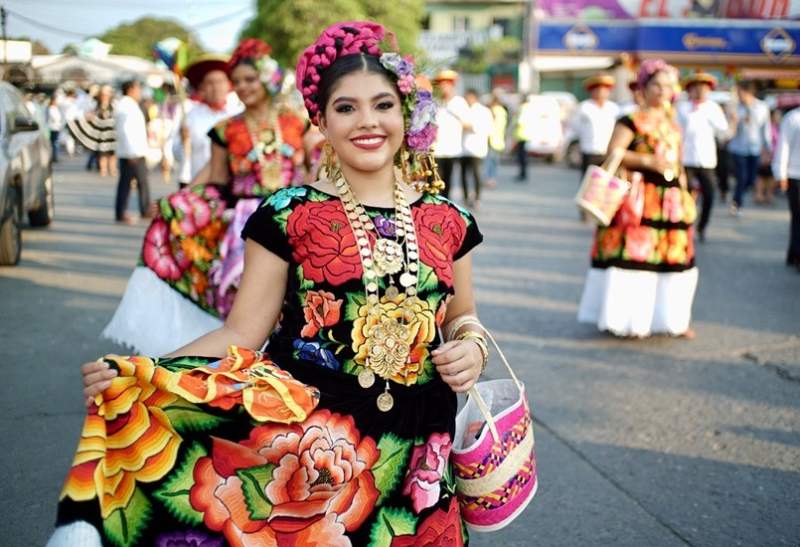Con gran éxito Gobierno de Oaxaca realiza Guelaguetza del Istmo en Juchitán de Zaragoza