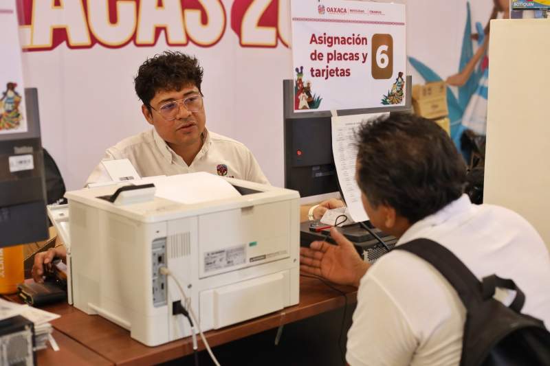 En Oaxaca sí hay placas: Semovi