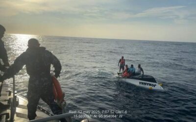 Localizan embarcación que realizaba pesca deportiva en Huatulco