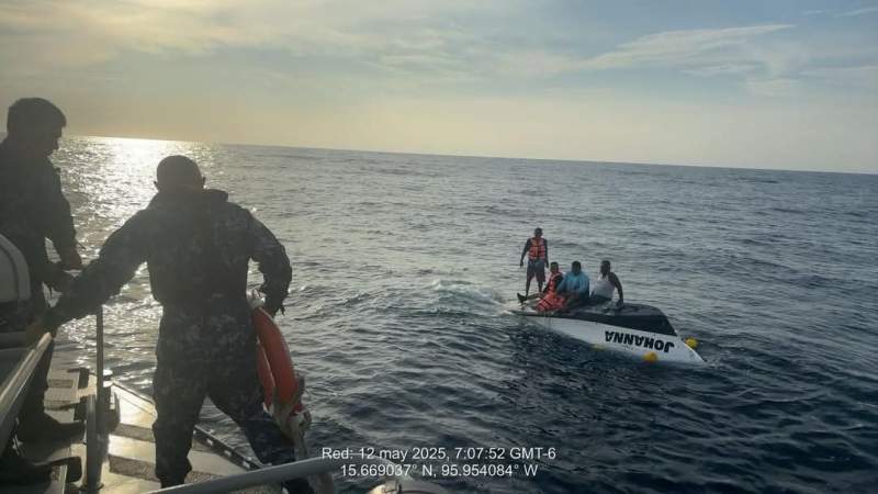 Localizan embarcación que realizaba pesca deportiva en Huatulco