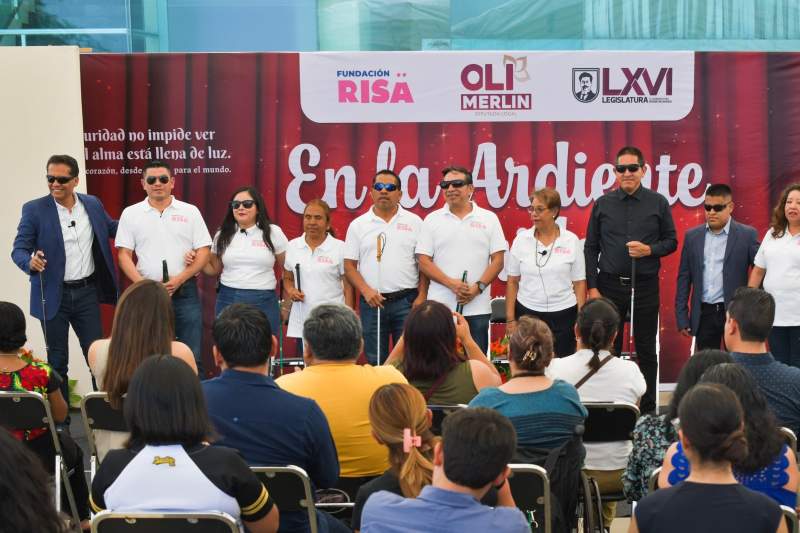 Presentan obra teatral “En la ardiente oscuridad” en la sede del Poder Legislativo del Estado
