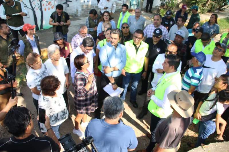 Ray Chagoya recorre la colonia Francisco I. Madero para escuchar y resolver junto a sus habitantes