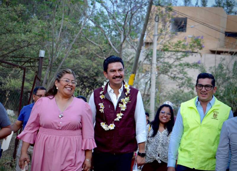 Reafirma Ray Chagoya su compromiso con agencias y colonias de Oaxaca de Juárez