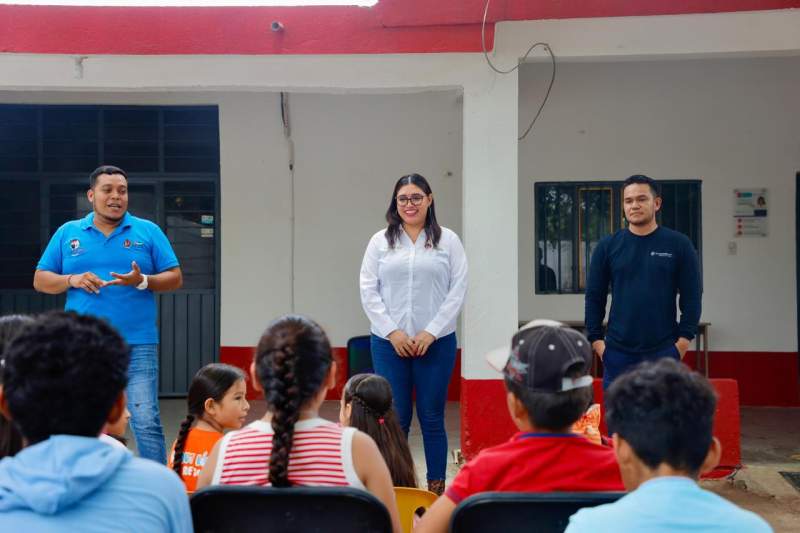 DIF Juchitán implementa en la ventosa el programa estatal «Minutos para imaginar»
