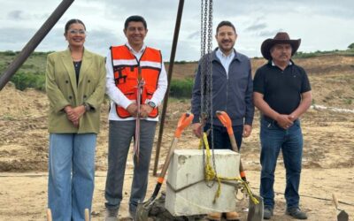 Avanzan Gobierno de Oaxaca e ISSSTE en construcción de nuevo Hospital Regional de Alta Especialidad con la colocación de la primera piedra