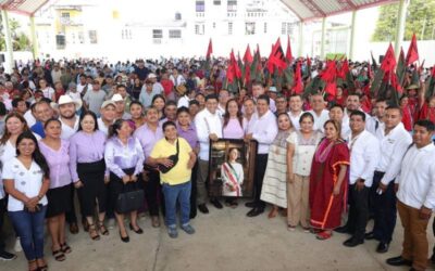 Brinda Gobernador de Oaxaca 60 mdp para el progreso de Putla Villa de Guerrero