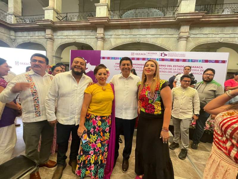 Gobierno Juchiteco refrenda su compromiso para erradicar la violencia de género