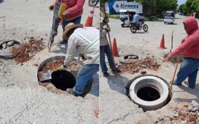 Gobierno juchiteco repone tapas de drenaje para prevenir accidentes en esta temporada de lluvias