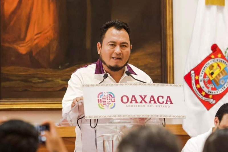 Llama Director General del IEEPO al magisterio de Oaxaca, a la solidaridad nacional