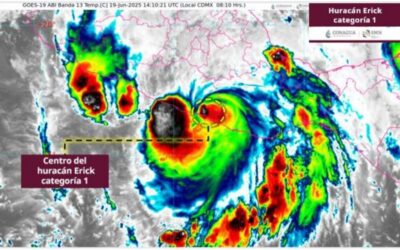 Se degrada Huracán Erick a categoría 1 y continúa generando lluvias intensas en Oaxaca