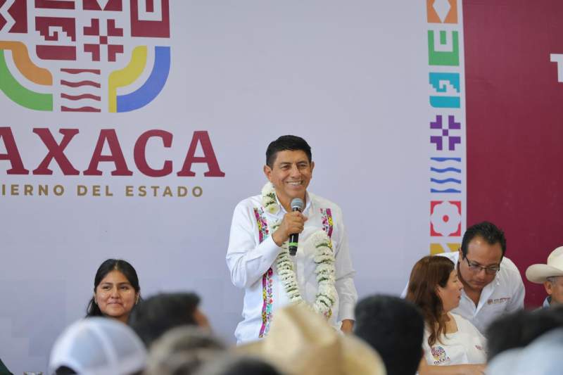 apuesta-salomon-jara-por-la-infraestructura-educativa-de-san-agustin-amatengo