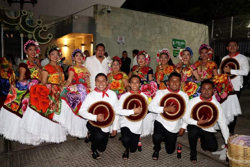 Asiste Marco Hernández a la Octava de la Guelaguetza y destaca logros del Corredor Interoceánico