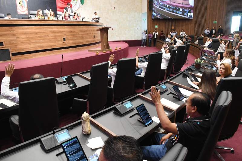 Congreso de Oaxaca aprueba la desaparición del Ayuntamiento Constitucional de San Mateo Piñas