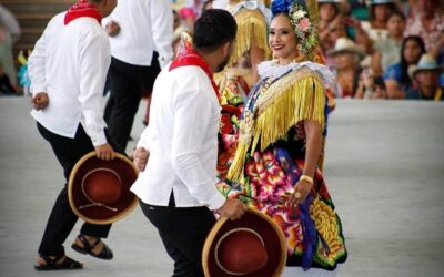 Deslumbra la majestuosidad de las culturas y tradiciones de los pueblos de Oaxaca en el Primer Lunes del Cerro.