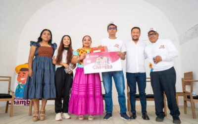 Entrega Gobierno de Oaxaca tarjetas de Mi Primera Chamba a jóvenes de Valles Centrales