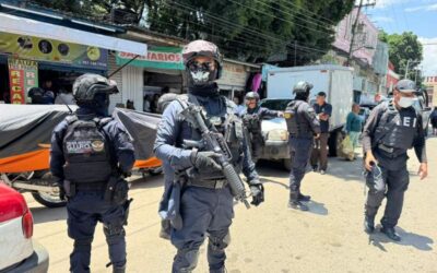 Incrementan salarios de policías en Oaxaca; con reforma buscan dignificar pensiones