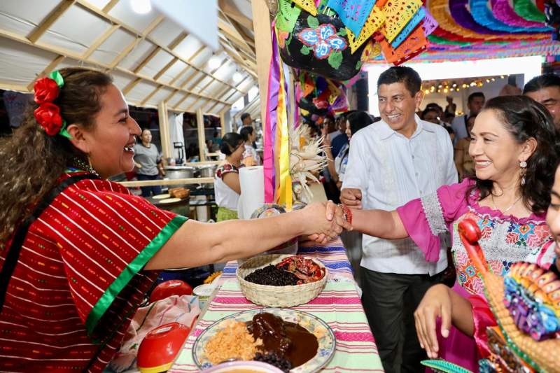 Lo mejor de la cocina tradicional se encuentra en el Tianguis Gastronómico “Desde mis Raíces con sus Sabores”.