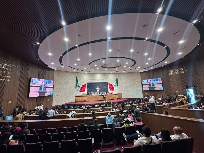 Rehabilitan Salón de Sesiones del Congreso de Oaxaca después de 20 años con una inversión de 40 mdp