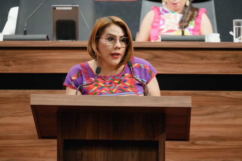 Tania López presenta reformas para mejorar la salud en Oaxaca