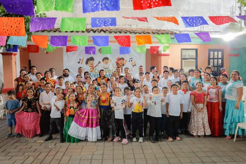 Concluyen con éxito los cursos de verano 2025 de dif.