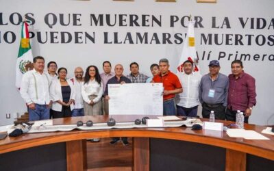 Firman Cerro Marín y Chinantla acuerdo para recuperar la paz en sus comunidades