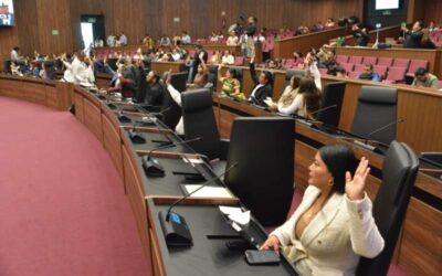 Parlamento de Oaxaca exhorta a CFE para asegurar suministro eléctrico en el estado y contra el fraude educativo en escuelas privadas