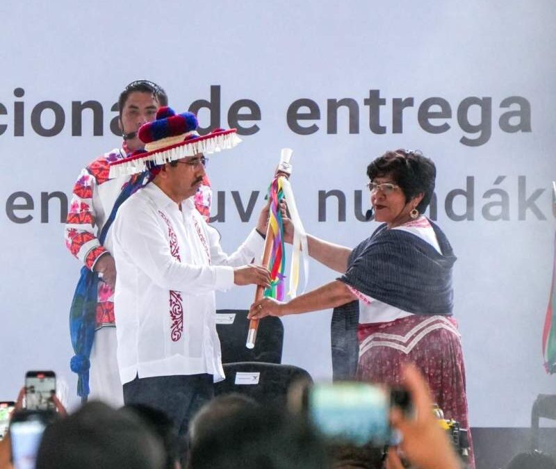 Recibe Hugo Aguilar el bastón de mando y promete combatir la corrupción en la SCJN