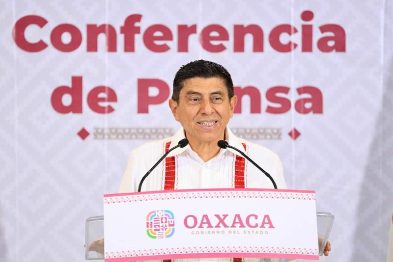 Implementa Salomón Jara segunda etapa de bacheo y reencarpetamiento en 7 municipios de la Zona Metropolitana de Oaxaca