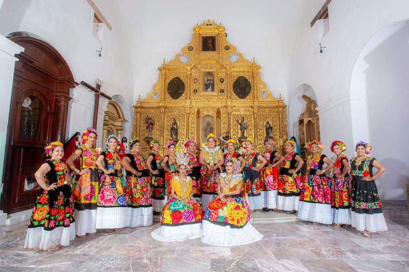 Listas las Intrépidas del Istmo para su tradicional vela Muxe