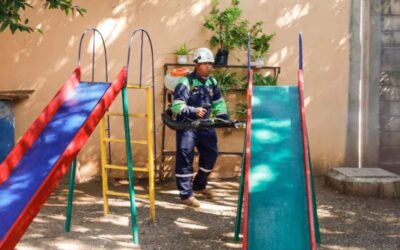 Gobierno Juchiteco inicia sanitizacion en escuelas para proteger a la niñez ante el virus COXSACKIE