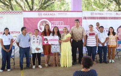 Con entrega de apoyos, Sebienti impulsa autonomía financiera de las mujeres de Putla Villa de Guerrero