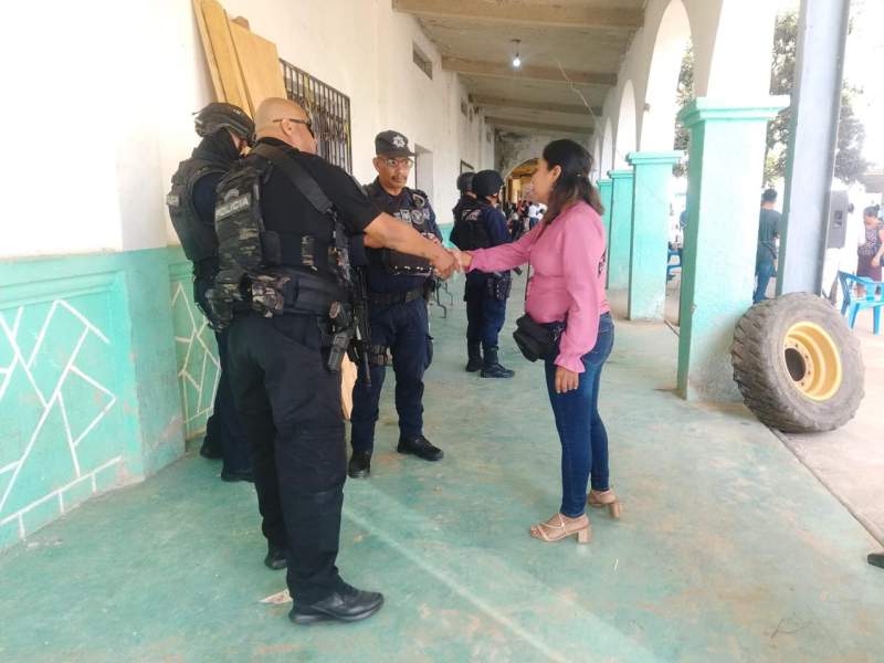 En paz elige Santiago Amoltepec a sus autoridades municipales, y avanzan las asambleas electivas previstas para este fin de semana