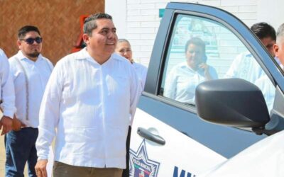 Oswaldo Chiñas suma tercera nueva patrulla a la seguridad pública municipal