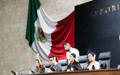 Proponen reconocer desde el Congreso local la vestimenta original y tradicional de la mujer de Zimatlán de Álvarez como elemento cultural identitario