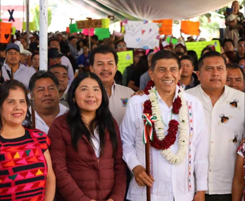 Diputada Tania Caballero asiste a Gira Estatal de Rendición de Cuentas en la Mixteca