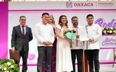 Gobierno de Oaxaca brinda certeza jurídica a 481 parejas en Bodas Colectivas 2026