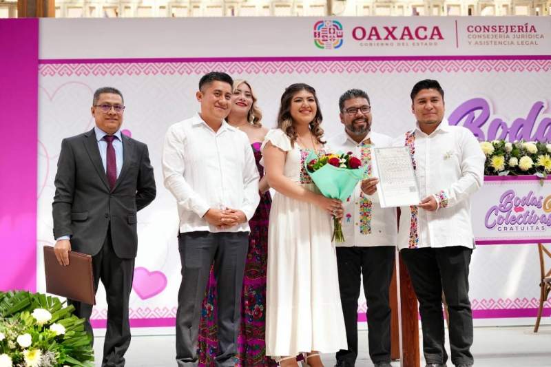 gobierno-de-oaxaca-brinda-certeza-juridica-a-481-parejas-en-bodas-colectivas-2026