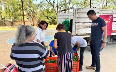Tania López impulsa el abasto popular para acercar productos a bajo costo en Xoxocotlán.