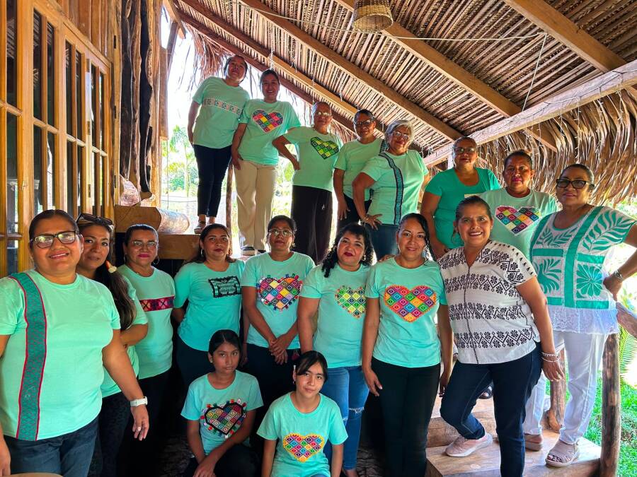 Impulsa Laura Estrada a artesanas emprendedoras de Tuxtepec